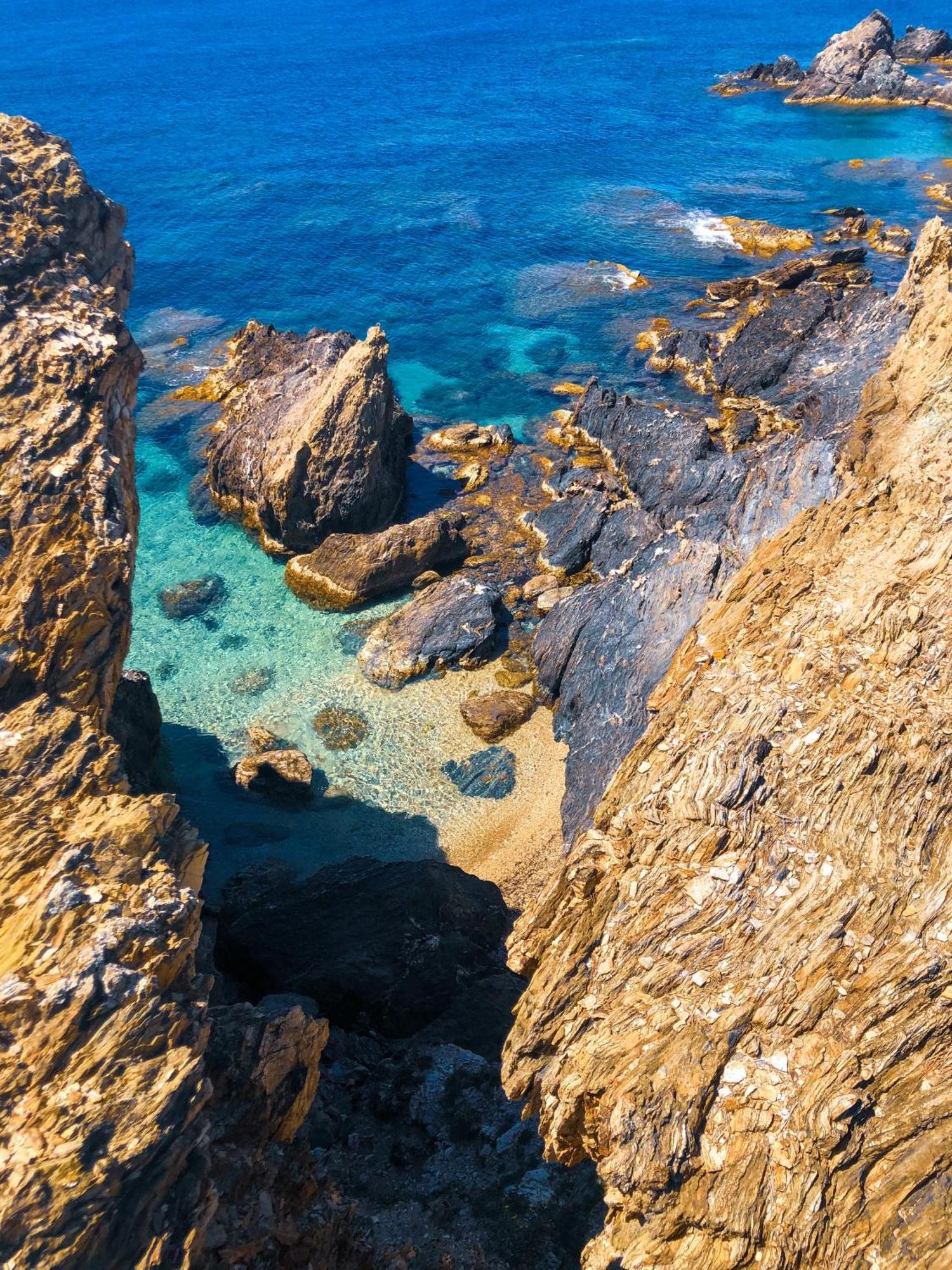 T2 Avec Terrasse & Parking A 5 Min Du Centre, 10 Min Des Plages Hyères Kültér fotó